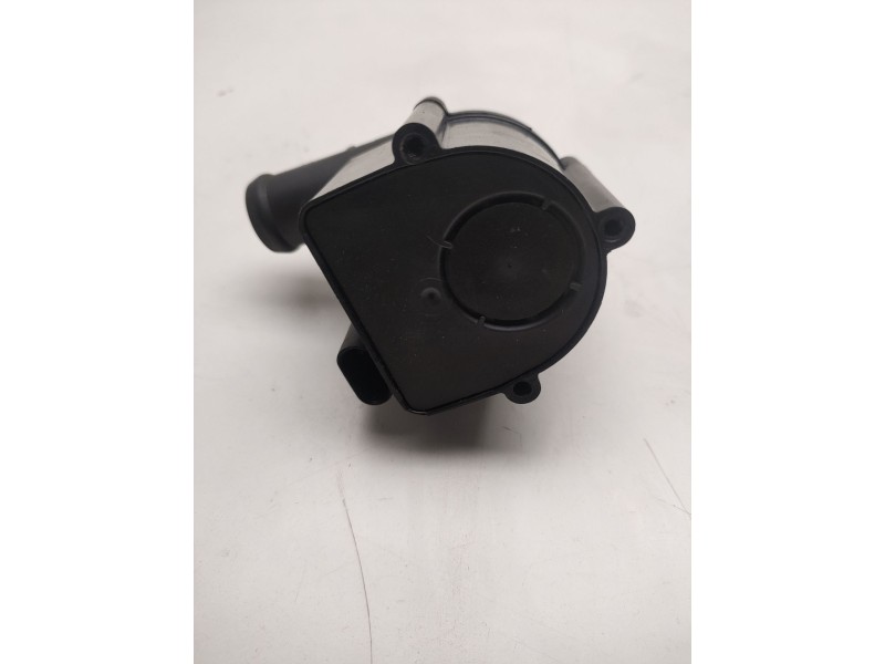 Recambio de bomba agua electrica para volkswagen passat berlina (3c2) 2.0 tdi referencia OEM IAM  D1619 