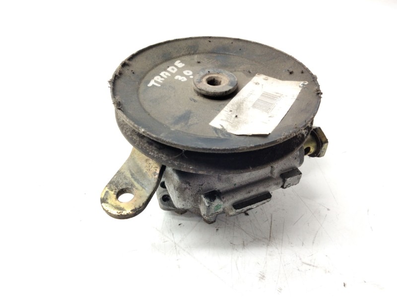 Recambio de bomba direccion para nissan trade 100 3.0 turbodiesel referencia OEM IAM   37125