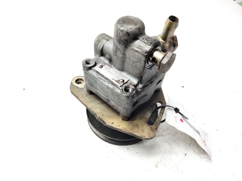 Recambio de bomba direccion para nissan trade 2.0 referencia OEM IAM 6640067  12476