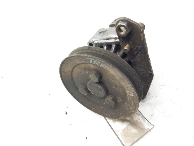 Recambio de bomba direccion para nissan trade 2.0 referencia OEM IAM 6640067  12476