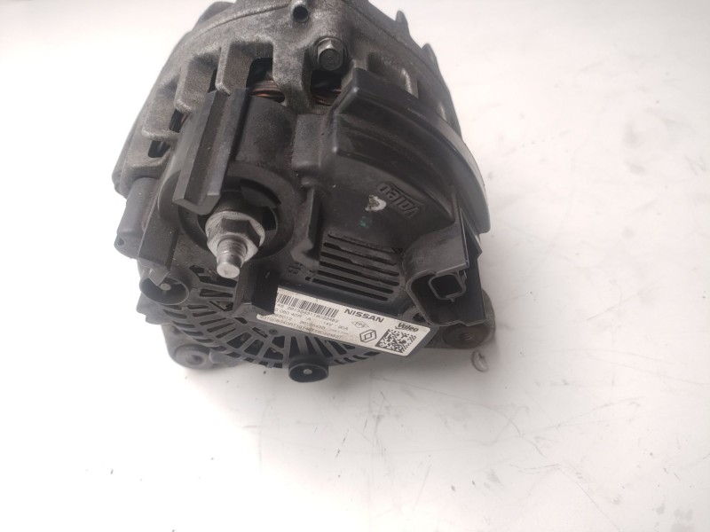 Recambio de alternador para renault twingo iii 1.0 sce referencia OEM IAM   