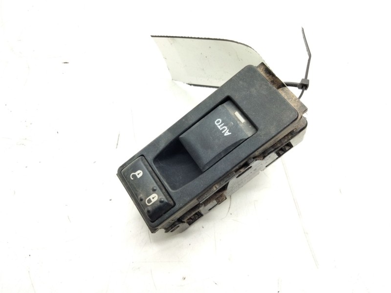 Recambio de mando elevalunas delantero derecho para chrysler sebring berlina 2.0 crd limited referencia OEM IAM 8587A  