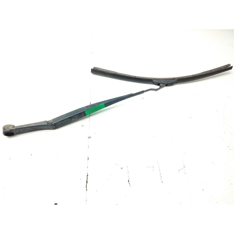 Recambio de brazo limpia delantero izquierdo para kia sportage 1.7 crdi cat referencia OEM IAM   