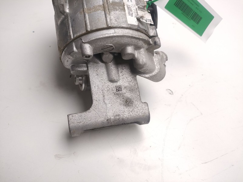 Recambio de compresor aire acondicionado para renault twingo iii limited referencia OEM IAM  8014320602 