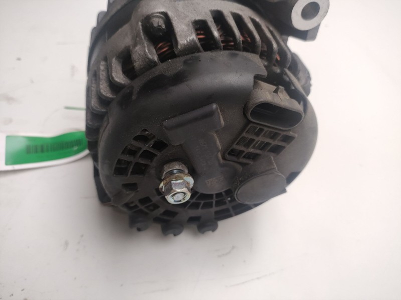 Recambio de alternador para ssangyong rodius line referencia OEM IAM  A6711540302 