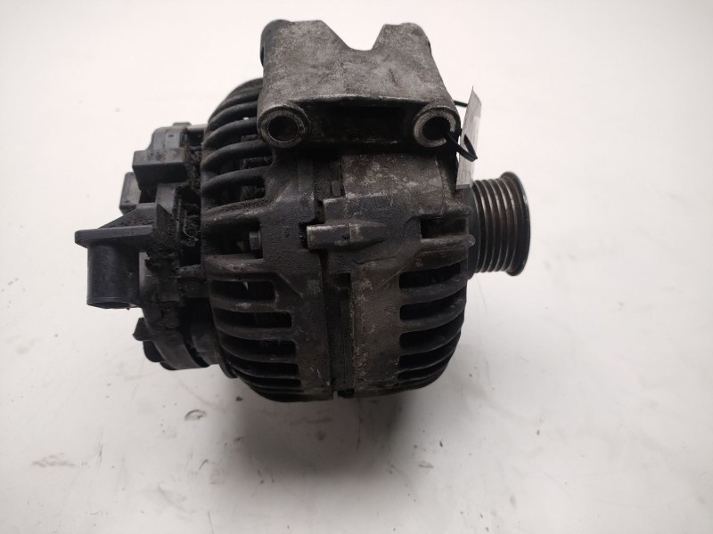 Recambio de alternador para mercedes clase cls (w219) 350 (219.356) referencia OEM IAM  A2721540102 