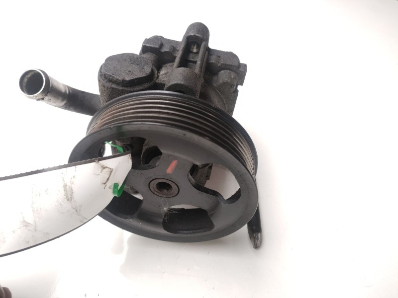 Recambio de bomba direccion para mitsubishi outlander (cw0) challenge 4wd referencia OEM IAM  64239823 