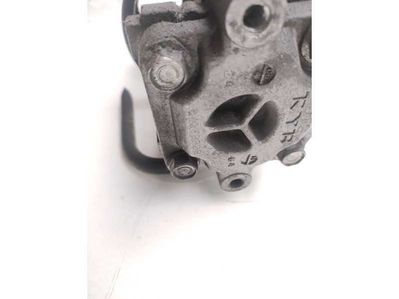Recambio de bomba direccion para mitsubishi outlander (cw0) challenge 4wd referencia OEM IAM  64239823 