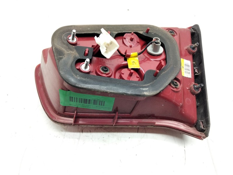 Recambio de piloto trasero izquierdo porton para kia sportage 1.7 crdi cat referencia OEM IAM   