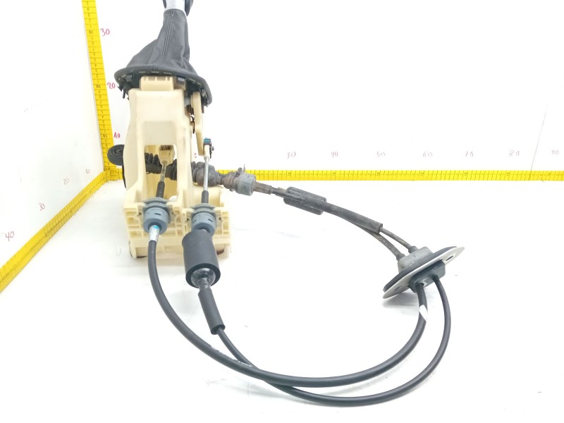 Recambio de palanca cambio para kia sportage 1.7 crdi cat referencia OEM IAM 437003U410WK  