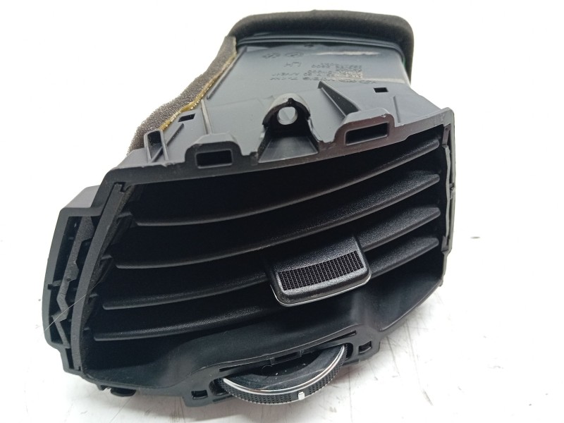 Recambio de aireador izquierdo para kia sportage 1.7 crdi cat referencia OEM IAM 974803W000  