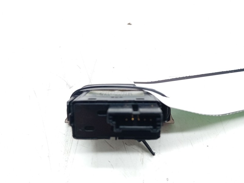 Recambio de warning para kia sportage 1.7 crdi cat referencia OEM IAM 937903U010  