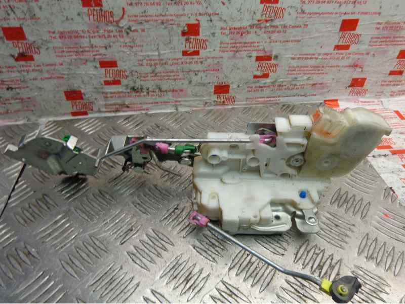 Recambio de cerradura puerta trasera derecha para nissan np300 pick-up (lcd22) 2.5 16v turbodiesel cat referencia OEM IAM   