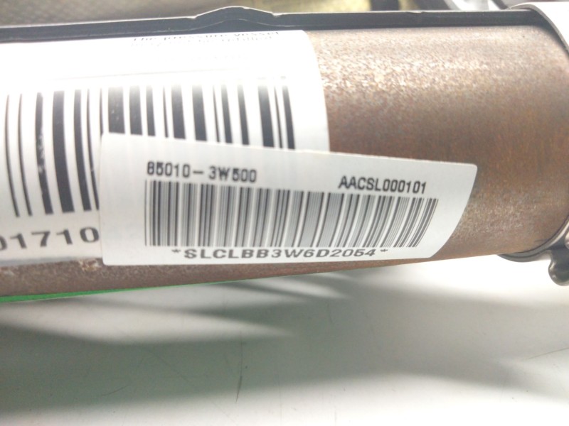 Recambio de airbag cortina trasero izquierdo para kia sportage 1.7 crdi cat referencia OEM IAM 850103W500  