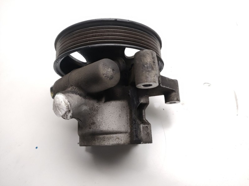 Recambio de bomba direccion para ssangyong rexton 270 xdi limited referencia OEM IAM  2515AC 