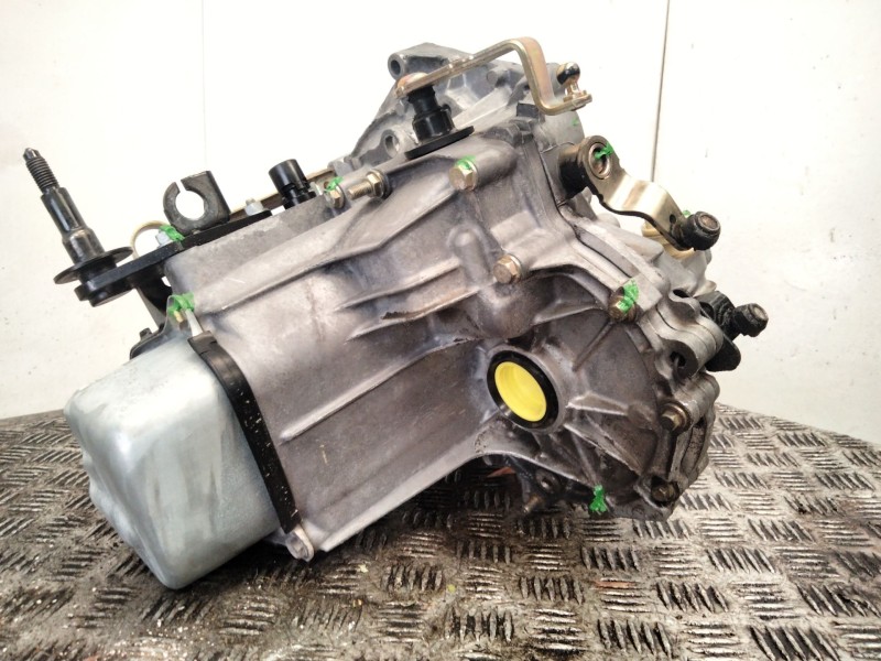 Recambio de caja cambios para peugeot 206 berlina referencia OEM IAM 20CF09  
