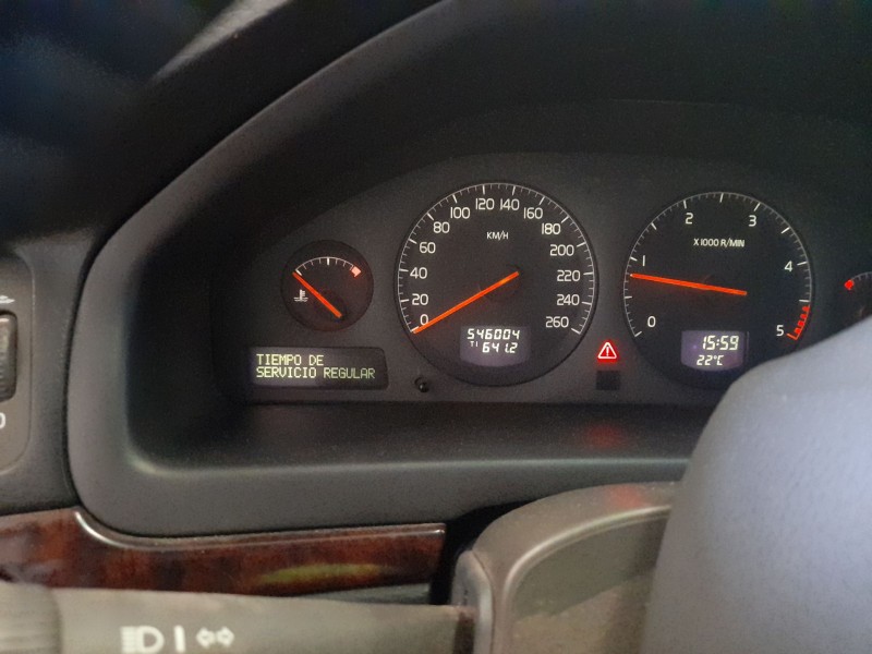 volvo s80 berlina del año 2003