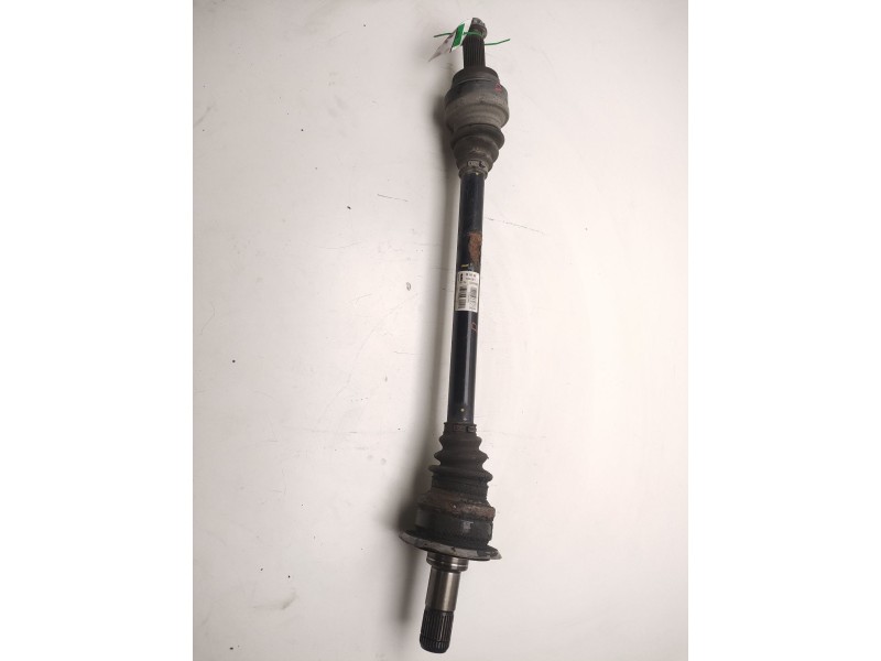 Recambio de transmision trasera derecha para bmw x5 (e70) 3.0 turbodiesel cat referencia OEM IAM 105381  