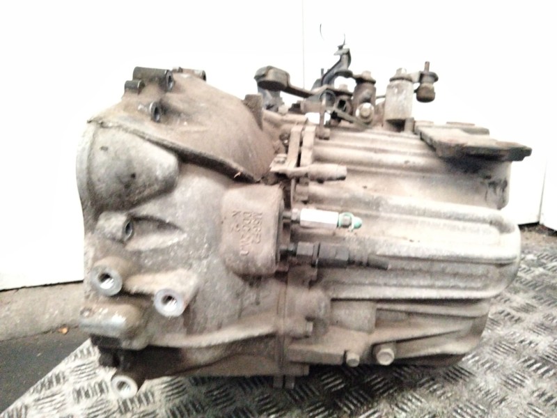 Recambio de caja cambios para kia carens (un) emotion referencia OEM IAM M5GF2  