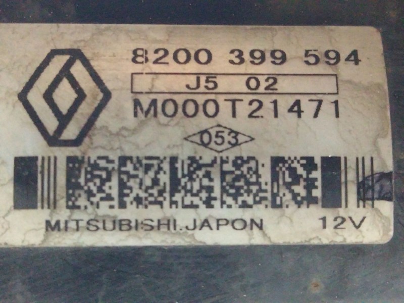 Recambio de motor arranque para renault megane ii berlina 3p 1.5 dci diesel referencia OEM IAM 8200399594  