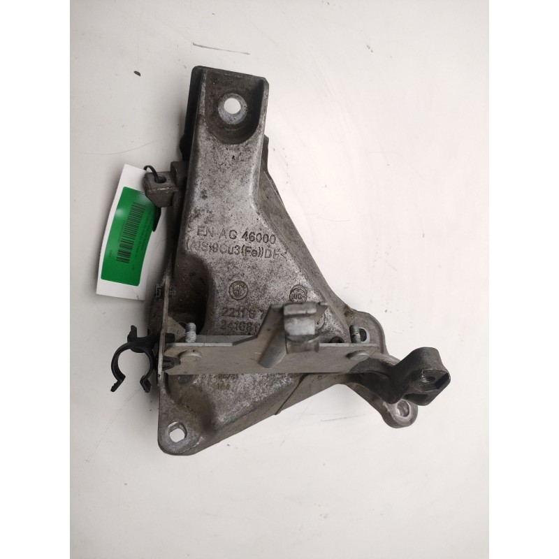 Recambio de soporte motor derecho inferior para bmw serie 3 berlina (e90) 2.0 16v diesel cat referencia OEM IAM 24168110  