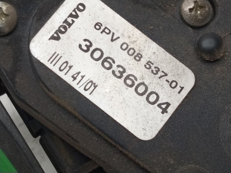 Recambio de pedal acelerador para volvo s80 berlina 2.4 diesel cat referencia OEM IAM 30636004  