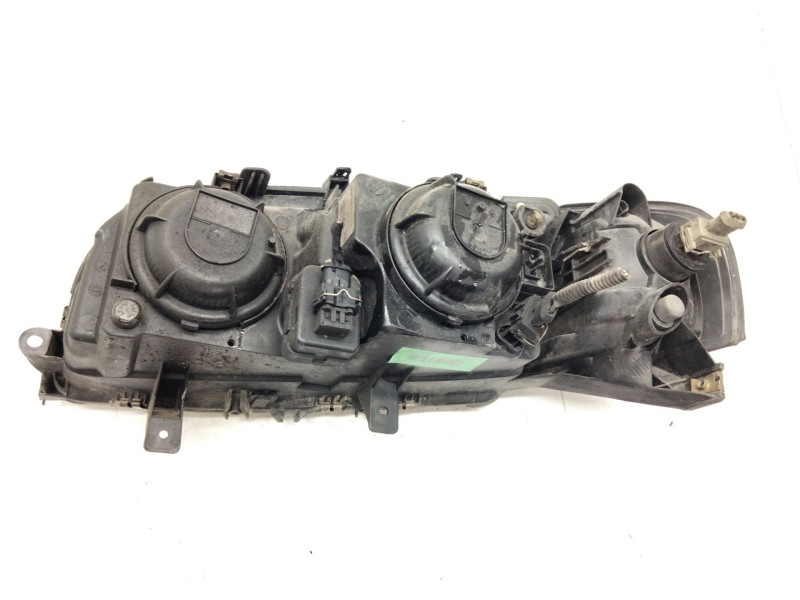 Recambio de faro derecho para volvo s80 berlina 2.4 diesel cat referencia OEM IAM 8662856  