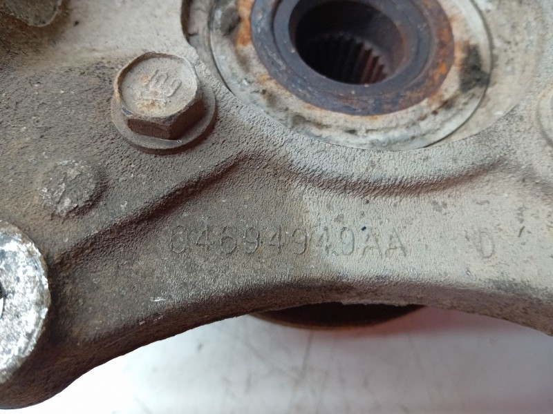 Recambio de mangueta delantera izquierda para chrysler voyager (rg) 2.5 crd se referencia OEM IAM   