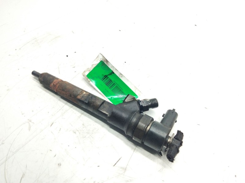 Recambio de inyector para chrysler voyager (rg) 2.5 crd se referencia OEM IAM   