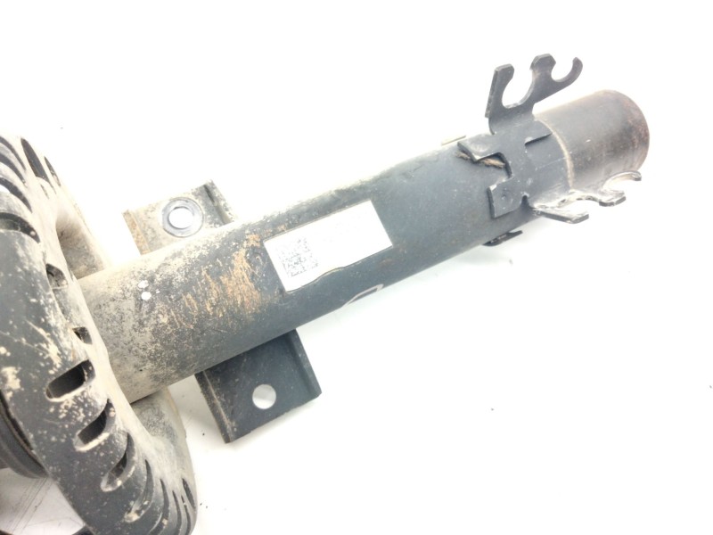 Recambio de amortiguador delantero derecho para audi a1 (8xk) referencia OEM IAM   