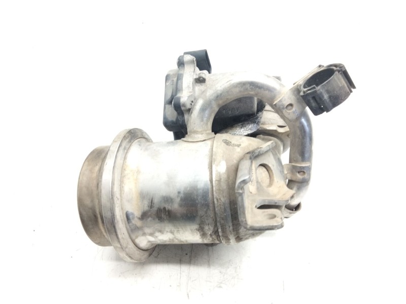 Recambio de valvula egr para volkswagen polo (6r1) referencia OEM IAM 04B131501D  