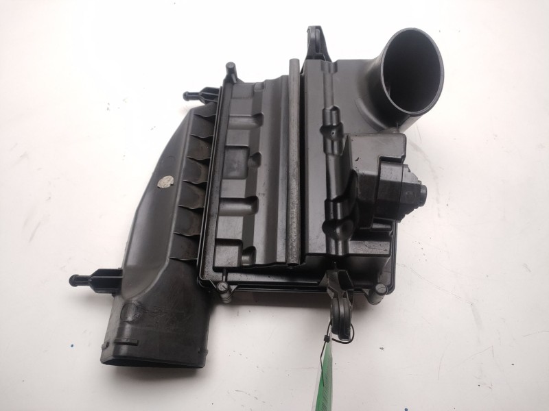 Recambio de caja filtro de aire para mercedes clase cls (w219) 3.0 cdi cat referencia OEM IAM A6420940304  