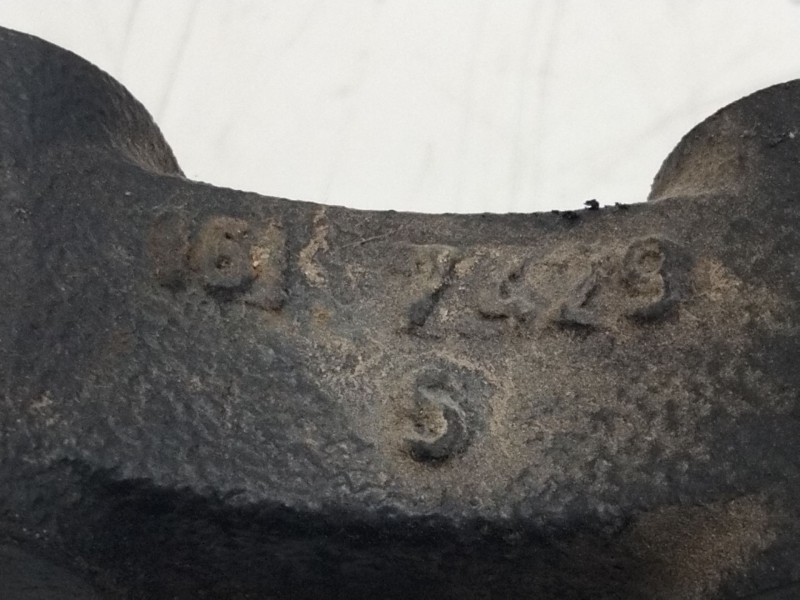 Recambio de mangueta delantera izquierda para opel astra h ber. 1.7 16v cdti referencia OEM IAM 1617423  