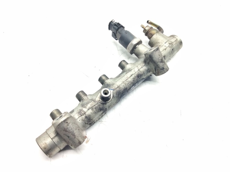 Recambio de rampa inyectora para opel astra h berlina referencia OEM IAM 086827  