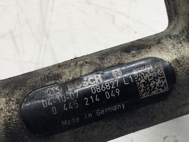 Recambio de rampa inyectora para opel astra h berlina referencia OEM IAM 086827  