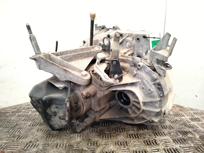 Recambio de caja cambios para renault scenic ii 1.6 16v referencia OEM IAM 8200210039  