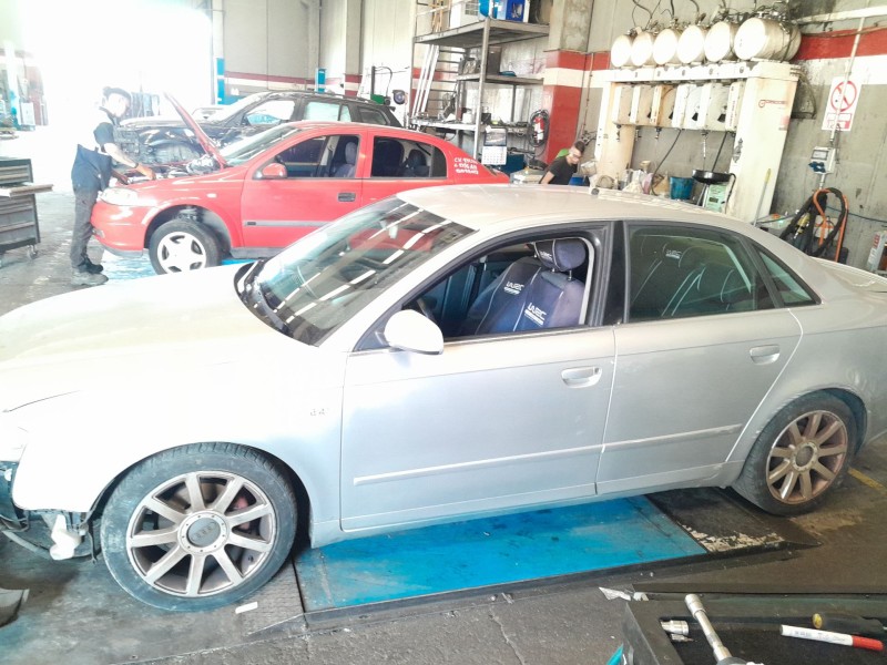 audi a4 berlina (8e) del año 2005