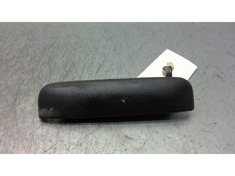 Recambio de maneta exterior trasera izquierda para nissan pick-up (d22) td doble cabina 4x4 referencia OEM IAM 826072S400  