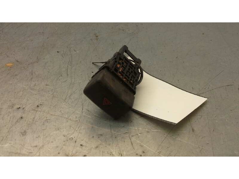 Recambio de warning para nissan pick-up (d22) cabina doble challenge 4x4 referencia OEM IAM   