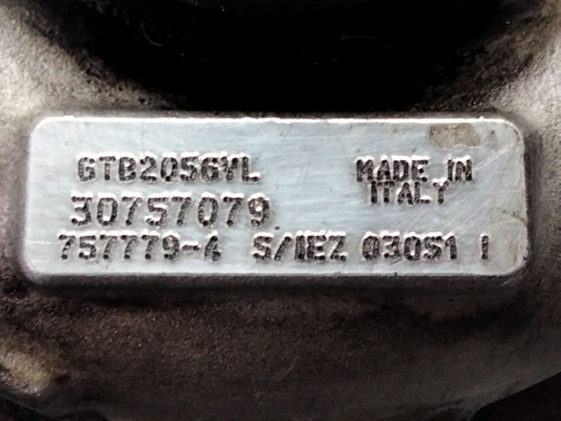 Recambio de turbocompresor para volvo s60 berlina 2.4 (103kw) referencia OEM IAM 757794 30757079 