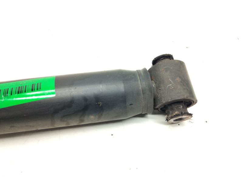 Recambio de amortiguador trasero derecho para renault scenic iii dynamique referencia OEM IAM 562100018R  