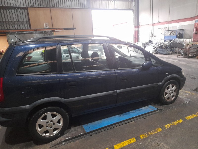 opel zafira a del año 2002