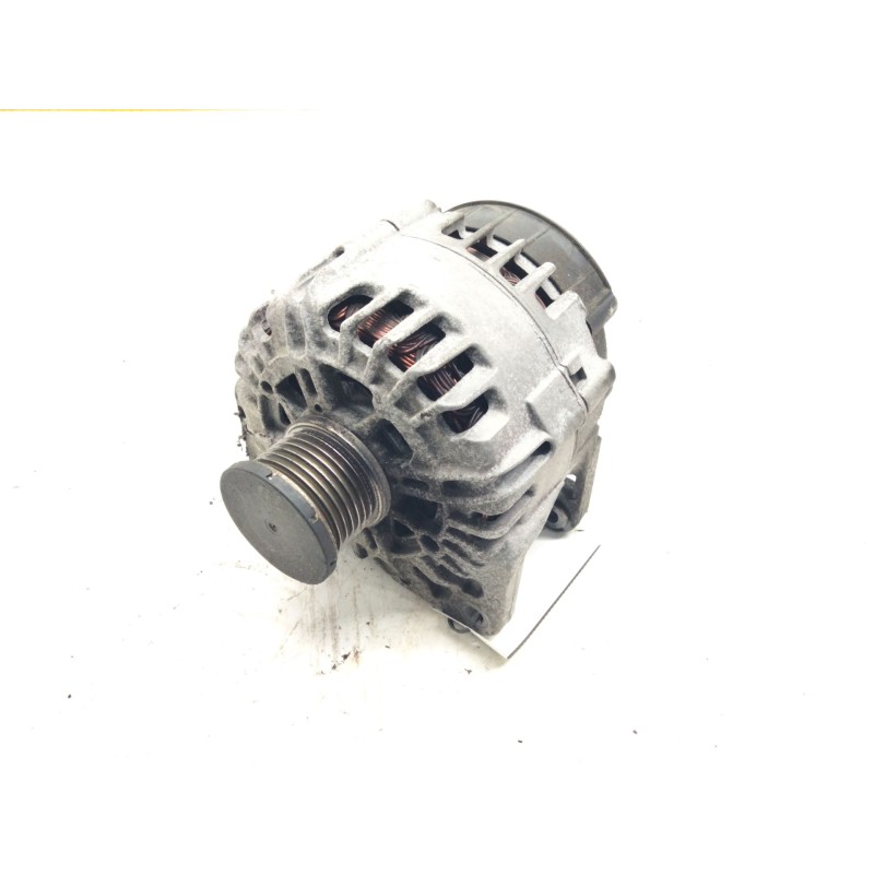 Recambio de alternador para renault scenic iii 1.6 dci diesel fap referencia OEM IAM 8200854119  