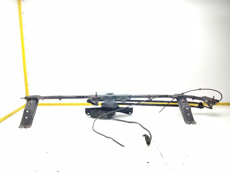 Recambio de motor limpia delantero para scania serie p/g/r (l-clase) referencia OEM IAM   