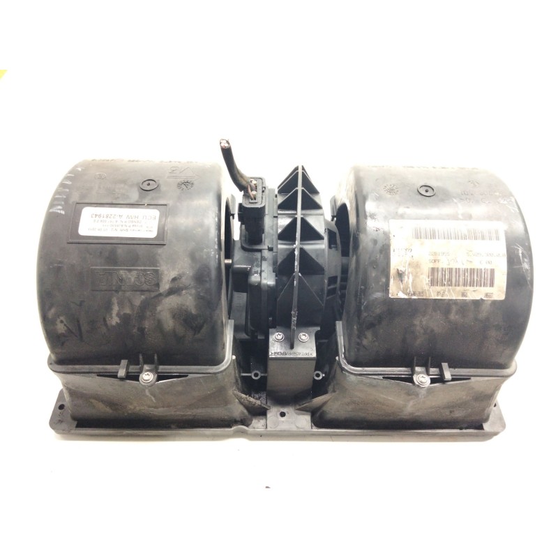 Recambio de motor calefaccion para scania serie p/g/r (l-clase) referencia OEM IAM A2281943  