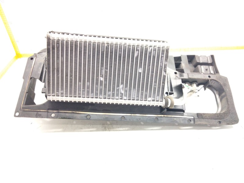 Recambio de evaporador aire acondicionado para scania serie p/g/r (l-clase) referencia OEM IAM 1895576ASSY  