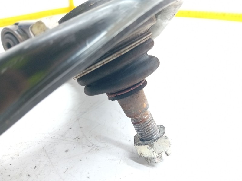 Recambio de brazo suspension superior delantero izquierdo para nissan cabstar 45.14 referencia OEM IAM 545259X502  