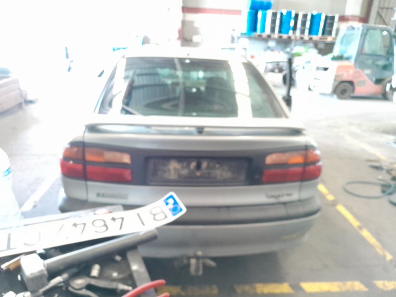renault laguna (b56) del año 2000