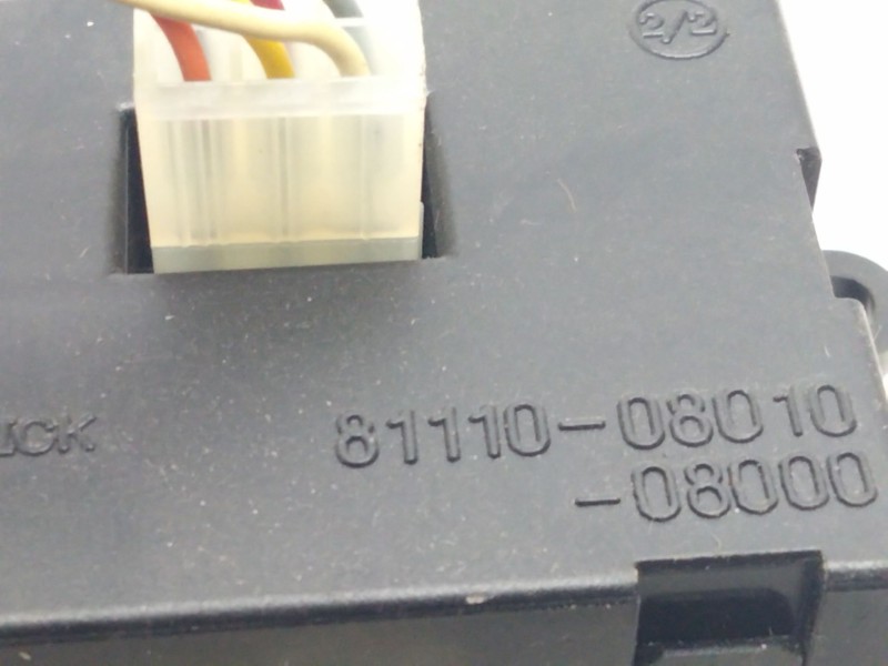 Recambio de mando multifuncion para ssangyong rexton referencia OEM IAM 8111008010  