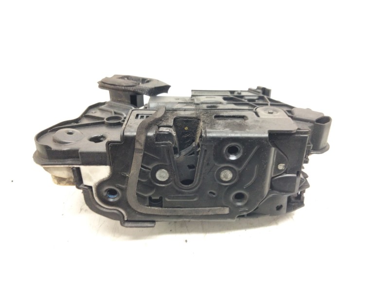 Recambio de cerradura puerta delantera izquierda para seat toledo (kg3) 1.6 tdi referencia OEM IAM 5E1837015A  